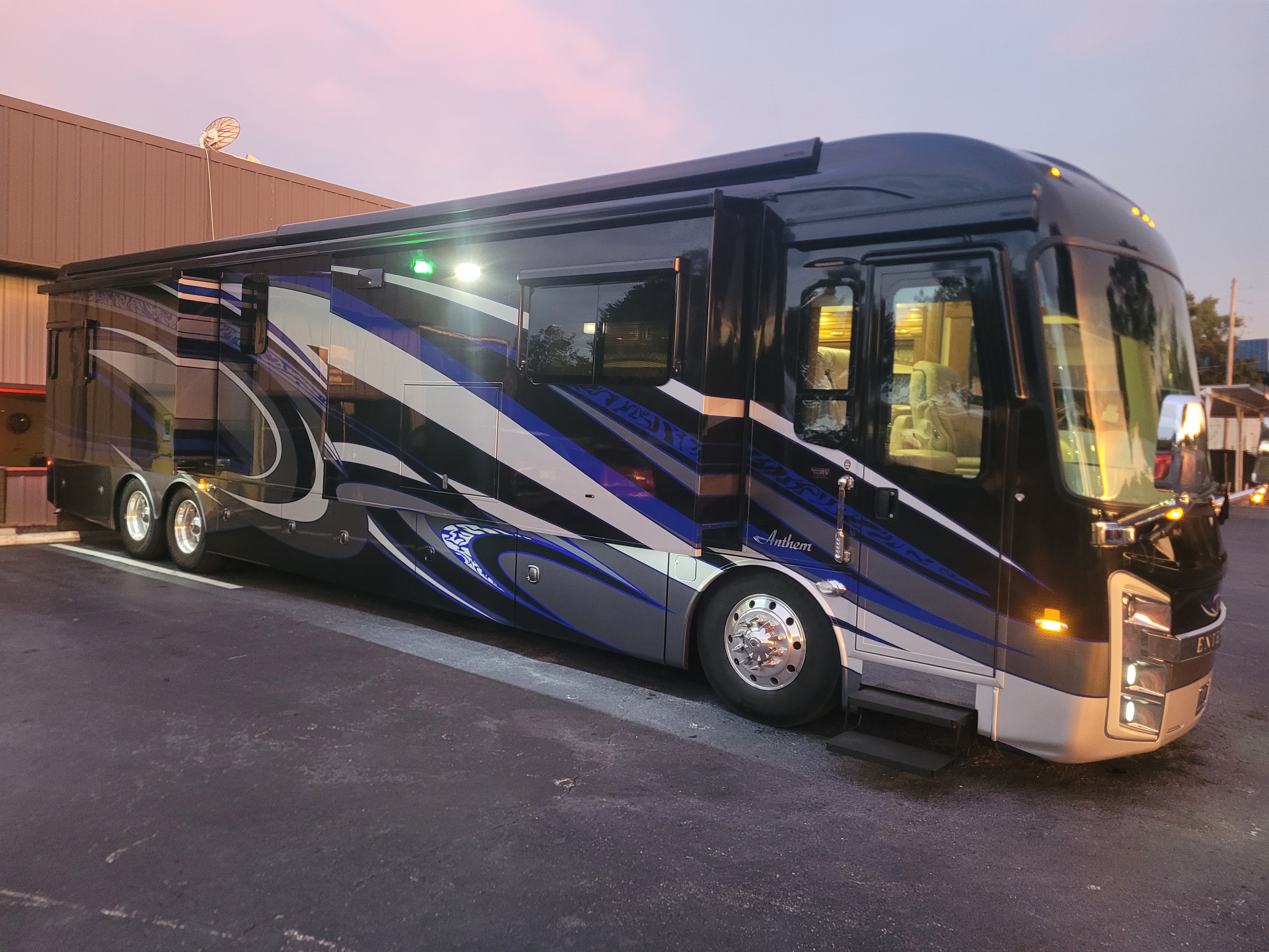Used RV For Sale | Quality Motor Coach & Stainless